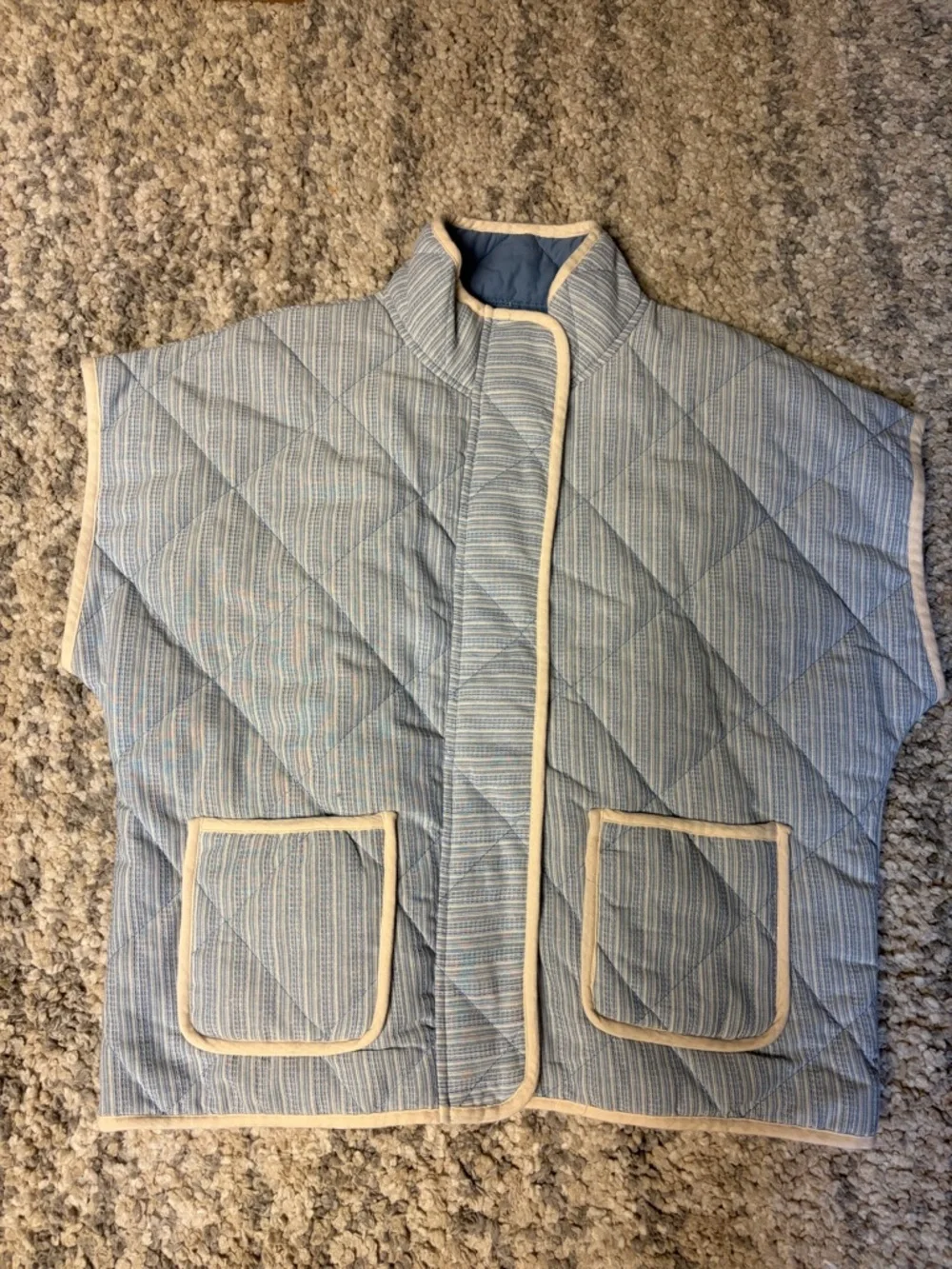 Gilli Light Blue Quilted Vest with Cream NWT size Large - Picture 2 of 10